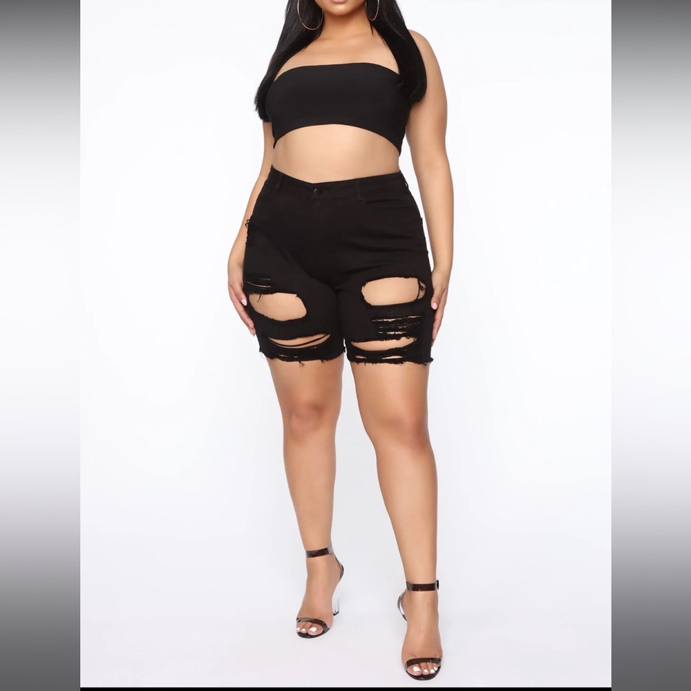 Fashionova Distressed Bermuda Shorts - Black - Size 1X